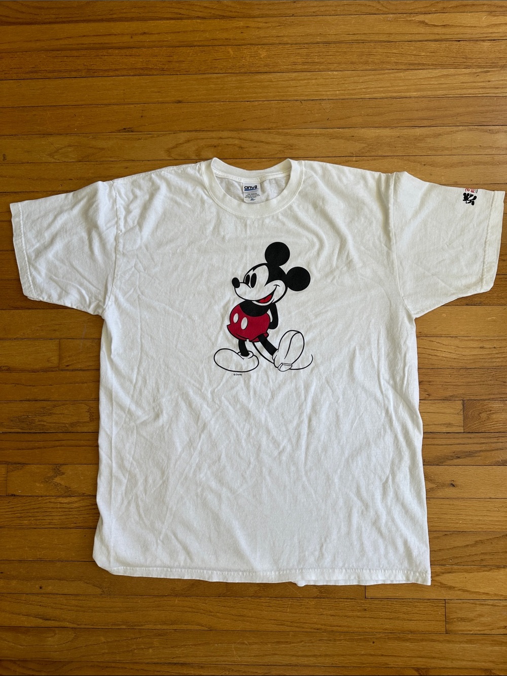 Disney White Short Sleeve Mickey Mouse Graphic Tee with Red Accent